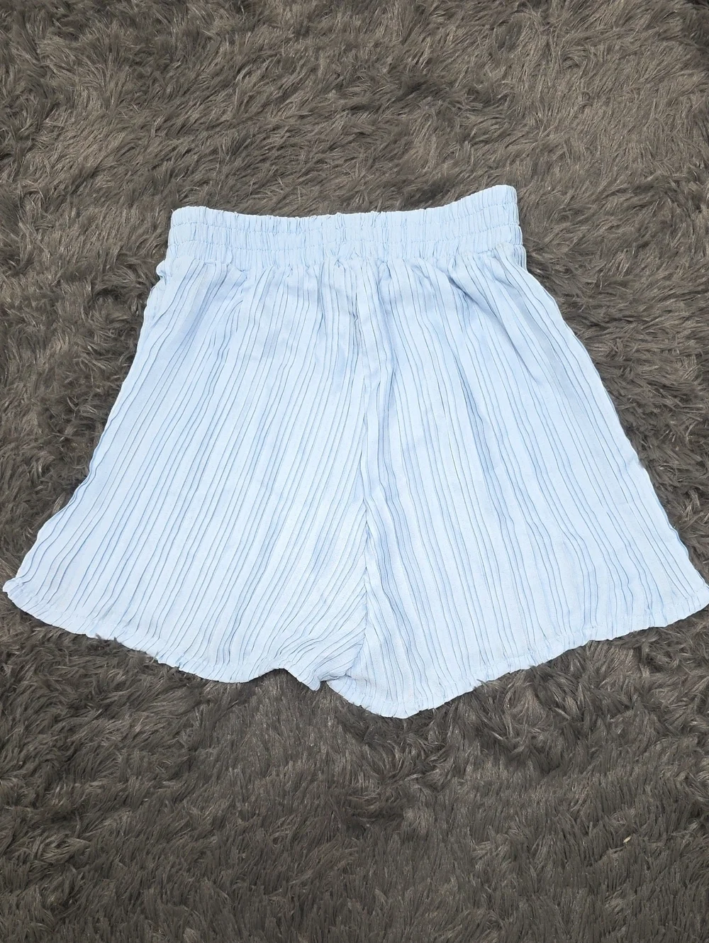 PrettyLittleThing-  Pale Blue Chiffon High Waist Shorts. Size 0. NWT